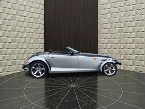 Used 2001 Plymouth Prowler RWD image 3