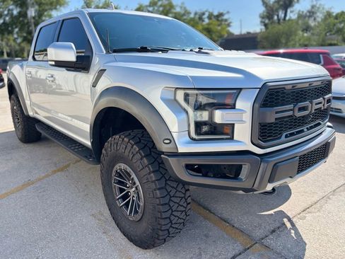 Used 2019 Ford F150 Raptor w/ Equipment Group 802A Luxury AWD/4WD image 7