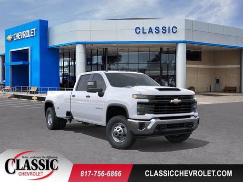 New 2026 Chevrolet Silverado 3500 W/T w/ WT/CX Safety Package AWD/4WD image 1