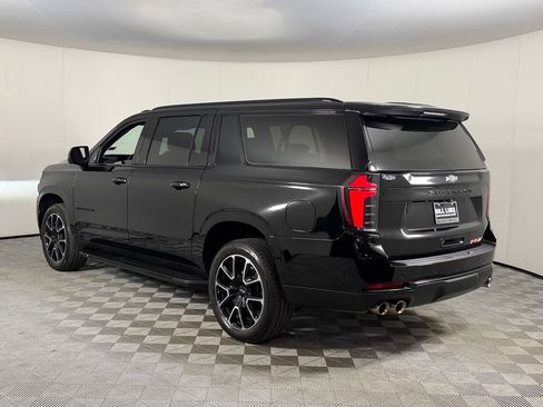 Used 2026 Chevrolet Suburban RST w/ Sun And Tow Package AWD/4WD image 9