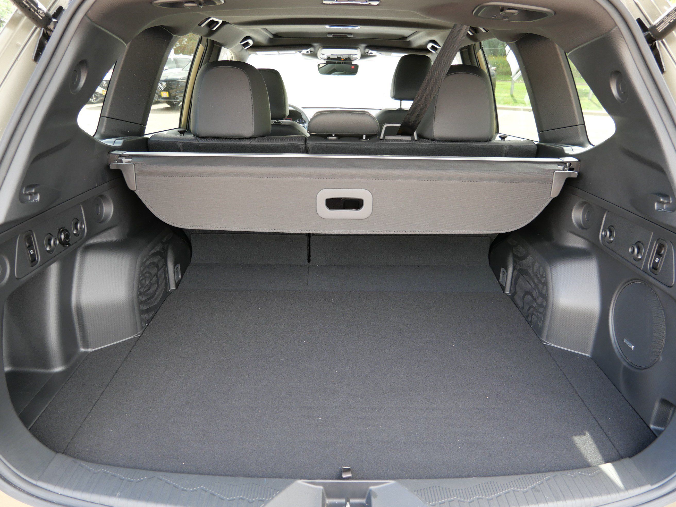Used 2025 Subaru Forester Limited AWD/4WD image 18