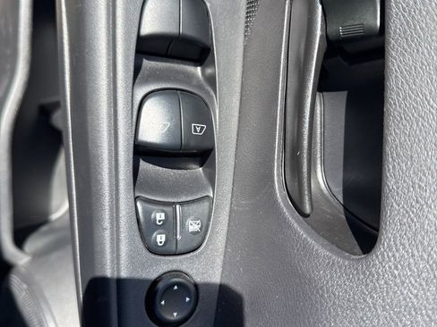 Certified 2024 Nissan Kicks S image 14