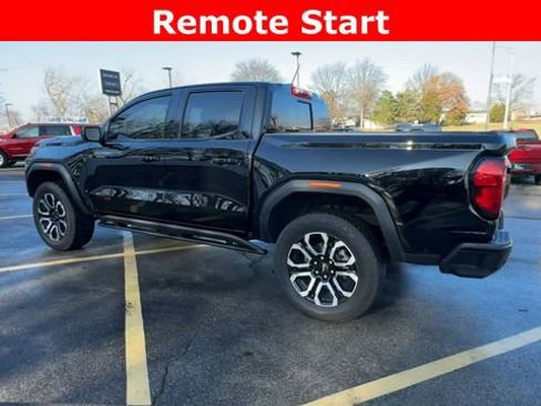 Used 2025 GMC Canyon AT4 w/ Nightfall Edition image 6