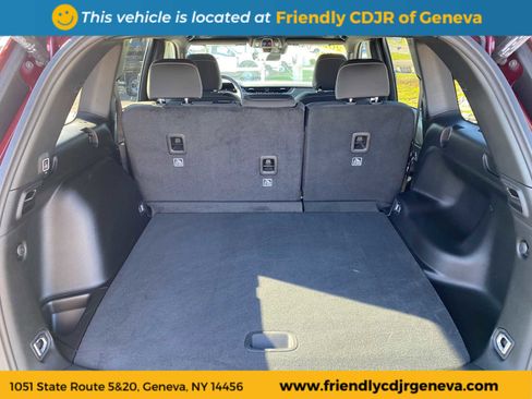 Used 2025 Jeep Grand Cherokee Laredo X w/ Luxury Tech Group I image 13