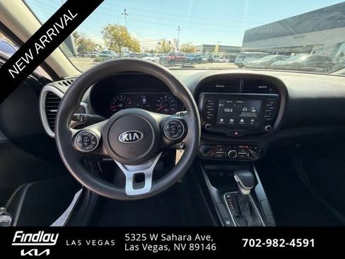 Used 2021 Kia Soul S FWD image 10