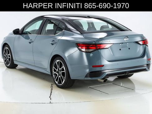 Used 2024 Nissan Sentra SR w/ SR Premium Package FWD image 8