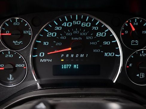 New 2024 GMC Savana 3500 w/ Power Convenience Package image 14