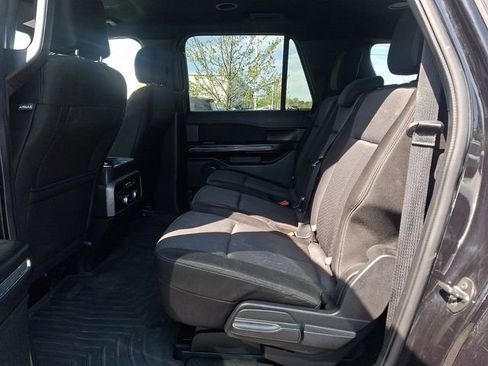 Used 2019 Ford Expedition Max XLT image 10