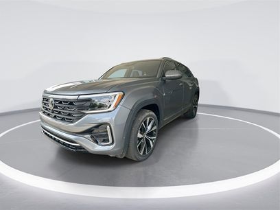 New 2025 Volkswagen Atlas Cross Sport SEL Premium R-Line