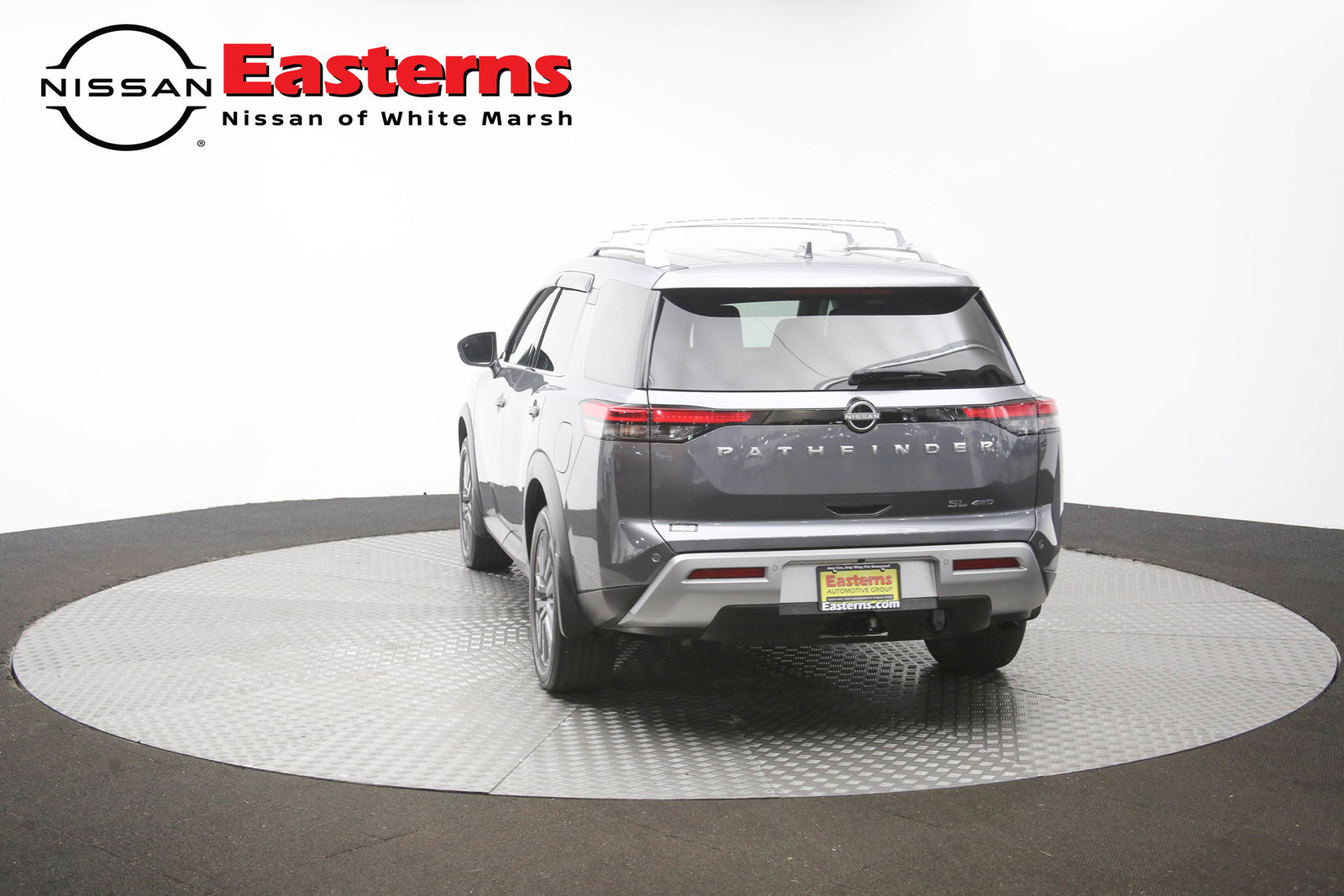 Used 2024 Nissan Pathfinder SL AWD/4WD image 66