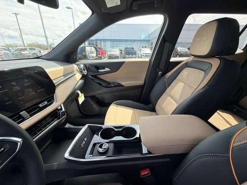 New 2026 Chevrolet Equinox ACTIV FWD image 11