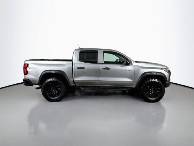 Used 2023 Chevrolet Colorado Trail Boss w/ Technology Package AWD/4WD image 11