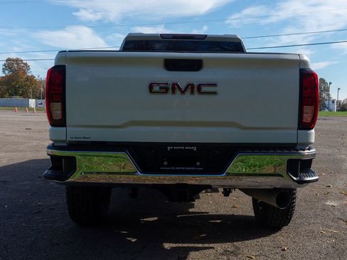 Used 2021 GMC Sierra 2500 4x4 Crew Cab w/ Gooseneck/5TH Wheel Package image 7