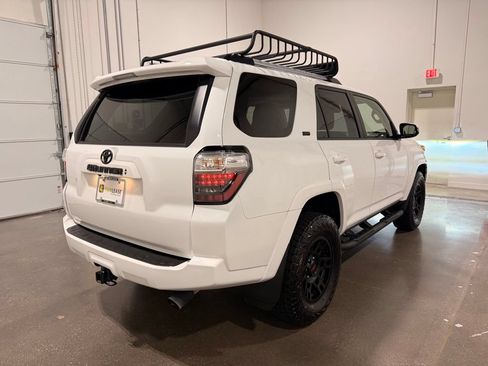 Used 2023 Toyota 4Runner SR5 Premium w/ Moonroof Package AWD/4WD image 5