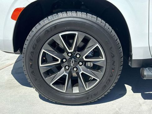 Used 2021 Chevrolet Tahoe Z71 AWD/4WD image 8