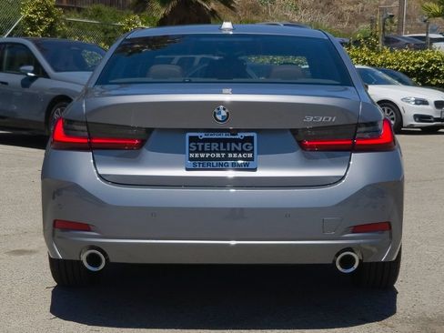 New 2026 BMW 330i Sedan w/ Premium Package RWD image 19