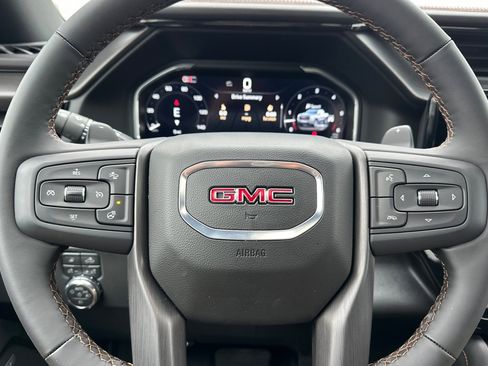 New 2026 GMC Sierra 1500 AT4 w/ LPO, Black Badging Package image 24