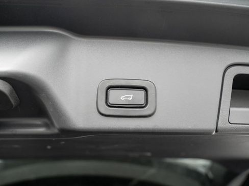 Used 2020 Land Rover Range Rover Evoque SE AWD/4WD image 10
