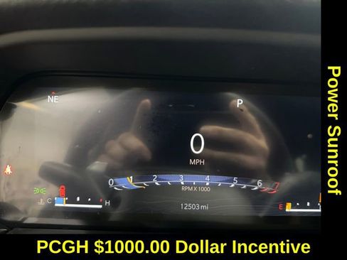 Used 2024 Jeep Grand Cherokee L Altitude image 2