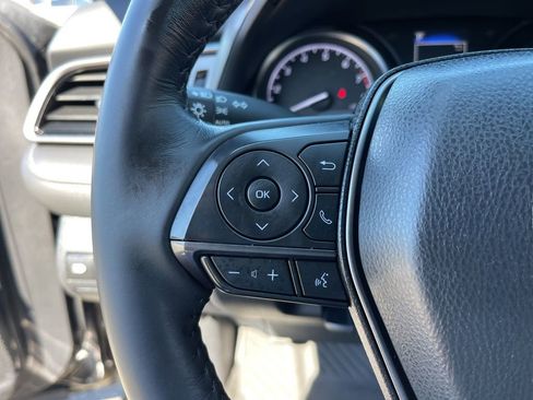 Used 2024 Toyota Camry SE w/ Blackout Package (TMS) image 17