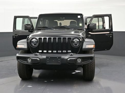 Used 2022 Jeep Wrangler Unlimited Sport AWD/4WD image 37
