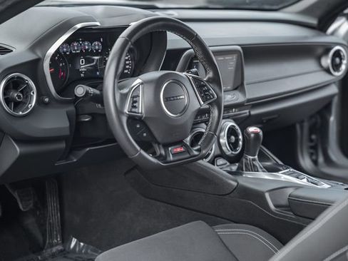 Used 2023 Chevrolet Camaro SS image 24