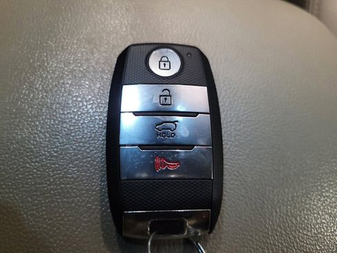 Used 2018 Kia Sorento EX w/ EX Advanced Touring Package AWD/4WD image 32
