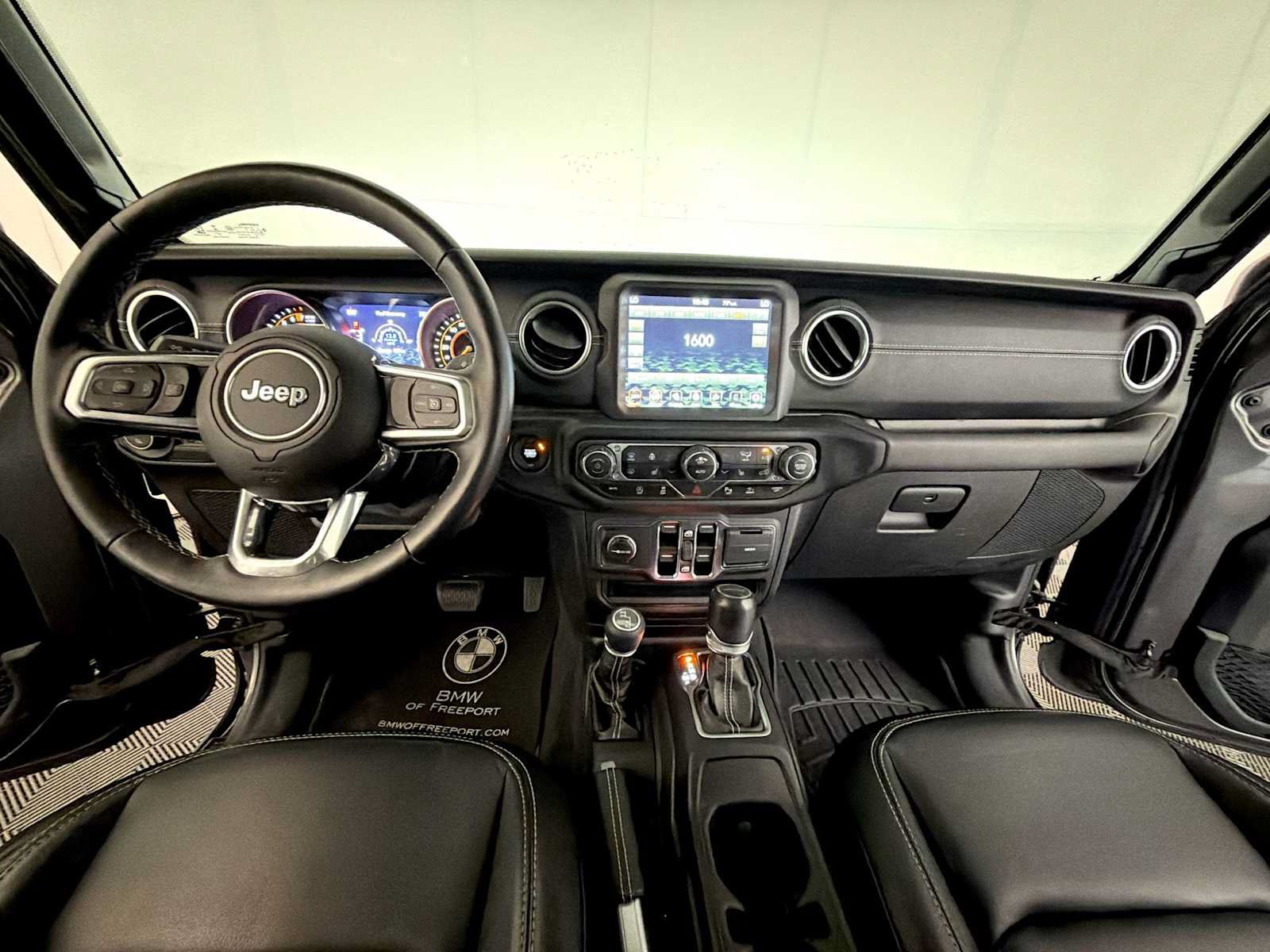 Used 2021 Jeep Gladiator Overland w/ Popular Equipment Package AWD/4WD image 14