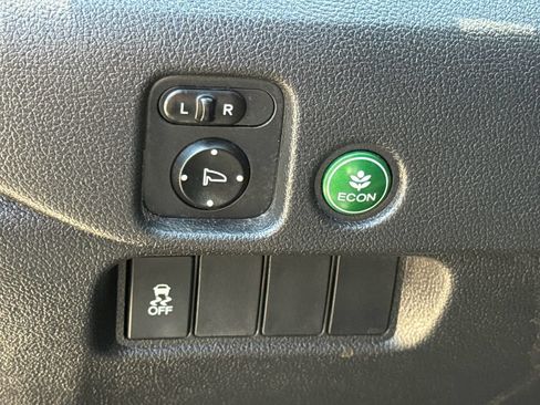 Used 2018 Honda Pilot EX-L image 25