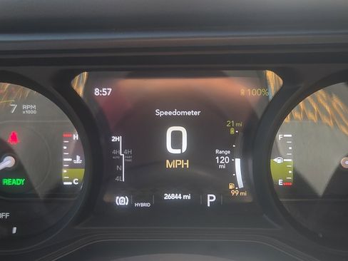 Used 2024 Jeep Wrangler Unlimited AWD/4WD image 11