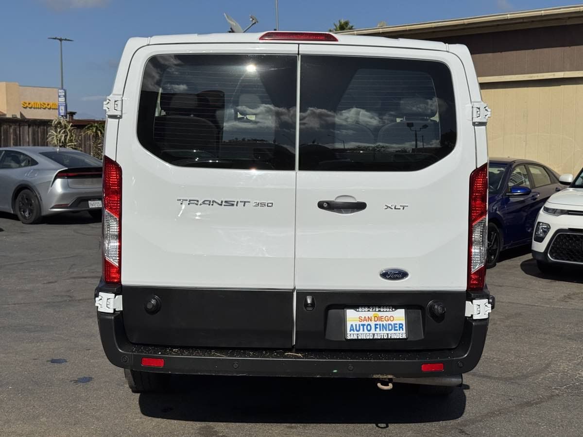 Used 2024 Ford Transit 350 XLT RWD image 9