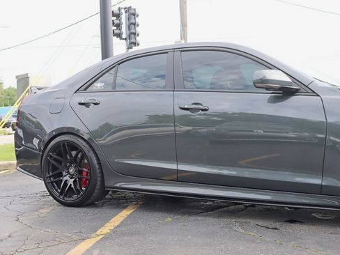 Used 2017 Cadillac ATS V w/ Luxury Package RWD image 4
