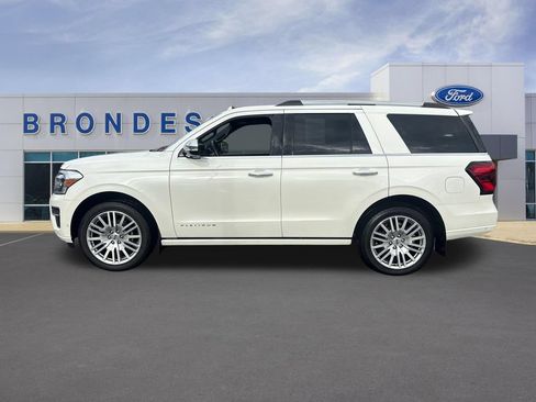 Used 2024 Ford Expedition Platinum AWD/4WD image 1