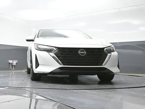 Used 2024 Nissan Sentra SV image 26