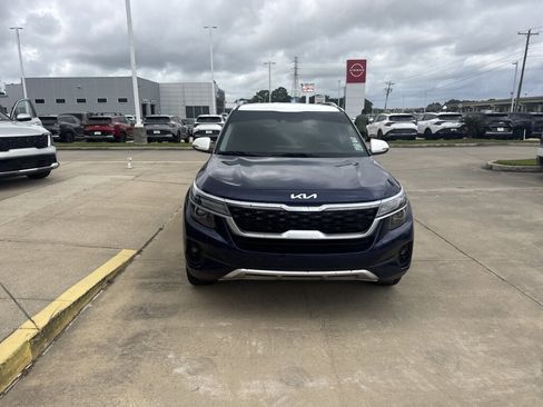 Used 2023 Kia Seltos S FWD image 8
