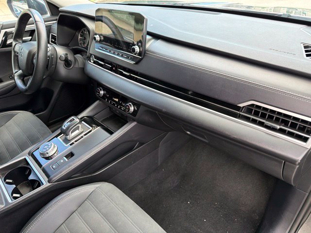 Used 2024 Mitsubishi Outlander SE FWD image 11
