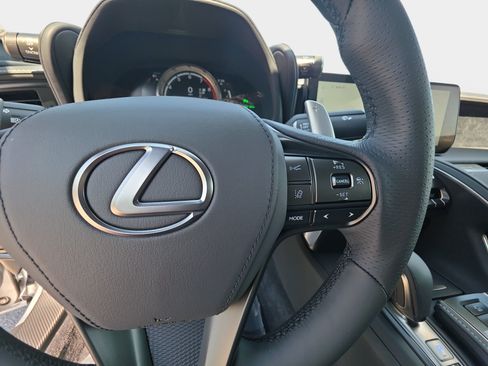 Used 2026 Lexus LC 500 Coupe w/ Bespoke Build Package RWD image 17
