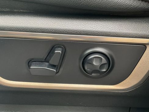 Used 2019 RAM 1500 Limited AWD/4WD image 33