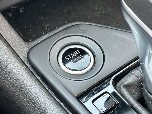 Used 2025 Nissan Sentra S FWD image 18