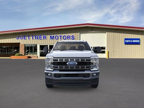 New 2025 Ford F350 XLT image 6
