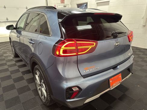 Used 2021 Kia Niro Touring image 8