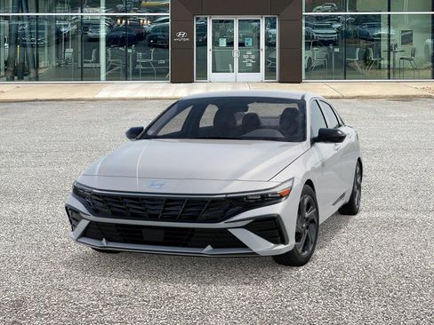 New 2026 Hyundai Elantra Sport FWD image 6