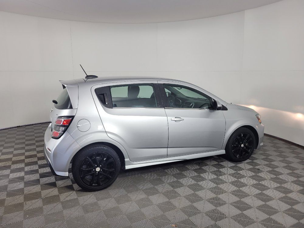 Used 2017 Chevrolet Sonic LT FWD image 10