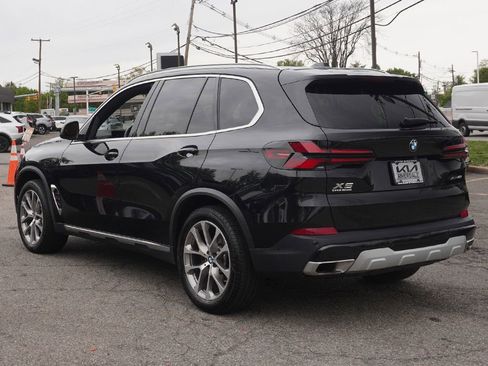 Used 2024 BMW X5 xDrive40i w/ Premium Package AWD/4WD image 11