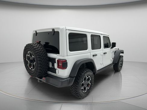 Used 2023 Jeep Wrangler Unlimited Rubicon w/ LED Lighting Group AWD/4WD image 3