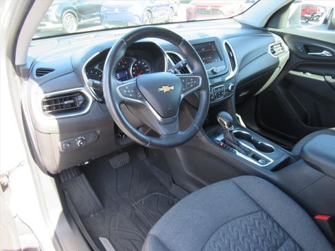 Used 2022 Chevrolet Equinox LT FWD image 14
