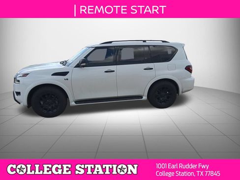 Used 2021 Nissan Armada SL w/ Midnight Edition Package RWD image 6
