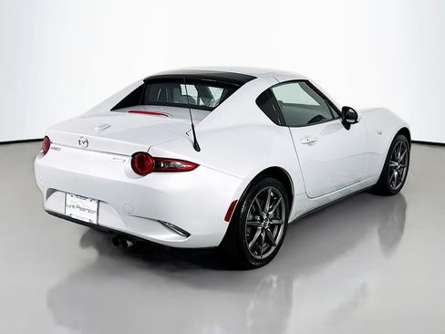 Used 2018 MAZDA MX-5 Miata RF Grand Touring RWD image 9