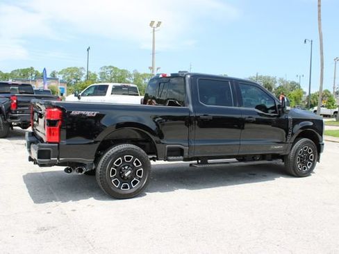 Used 2024 Ford F250 Lariat w/ Lariat Ultimate Package AWD/4WD image 11