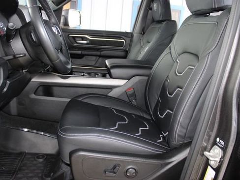 Used 2024 RAM 1500 Big Horn AWD/4WD image 22